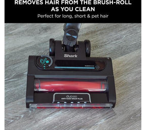 SHARK Stratos Anti-Hair Wrap Cordless Stick Vacuum with Double Battery | IZ420UKT