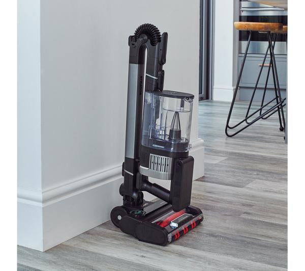 SHARK Stratos Anti-Hair Wrap Cordless Stick Vacuum with Double Battery | IZ420UKT